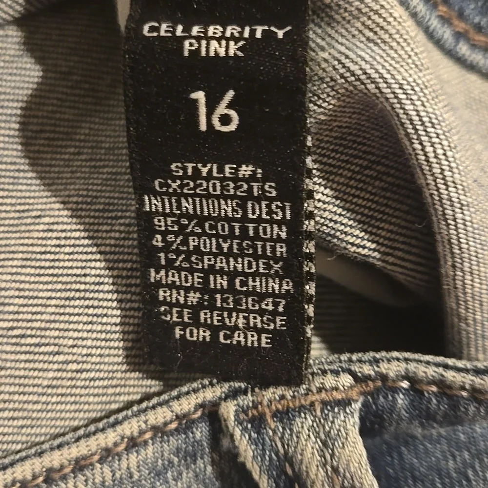 ✨️Celebrity Pink Distressed Ankle Skinny Jeans - Picture 3 of 7